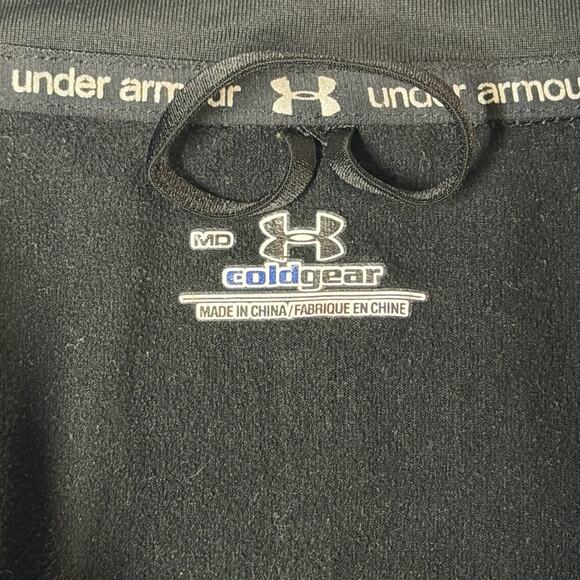 Under Armour Women’s Cold Gear Fitted Quarter Zip Pullover. Black. Size MD - Picture 8 of 15